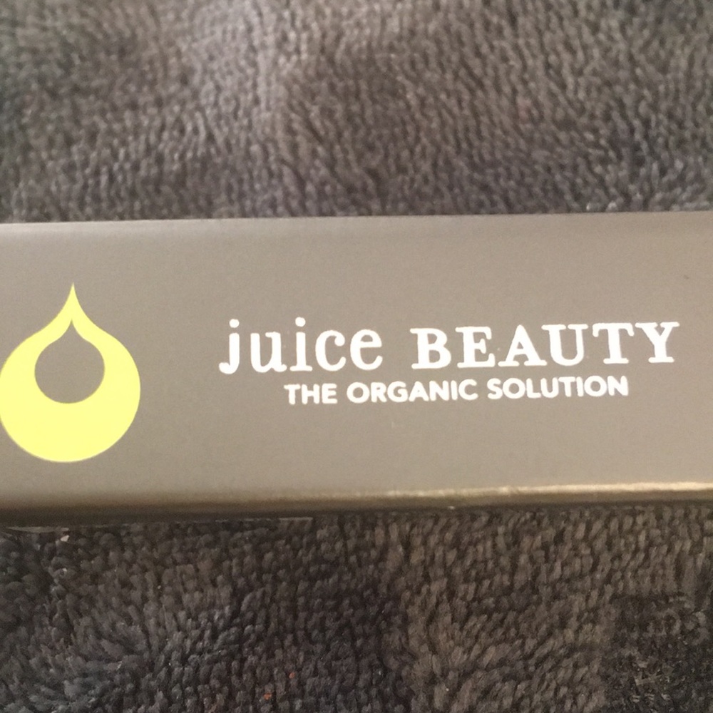 Juicy beauty Cream shadow Stick pretty light purple color stick Ombré Paupieres